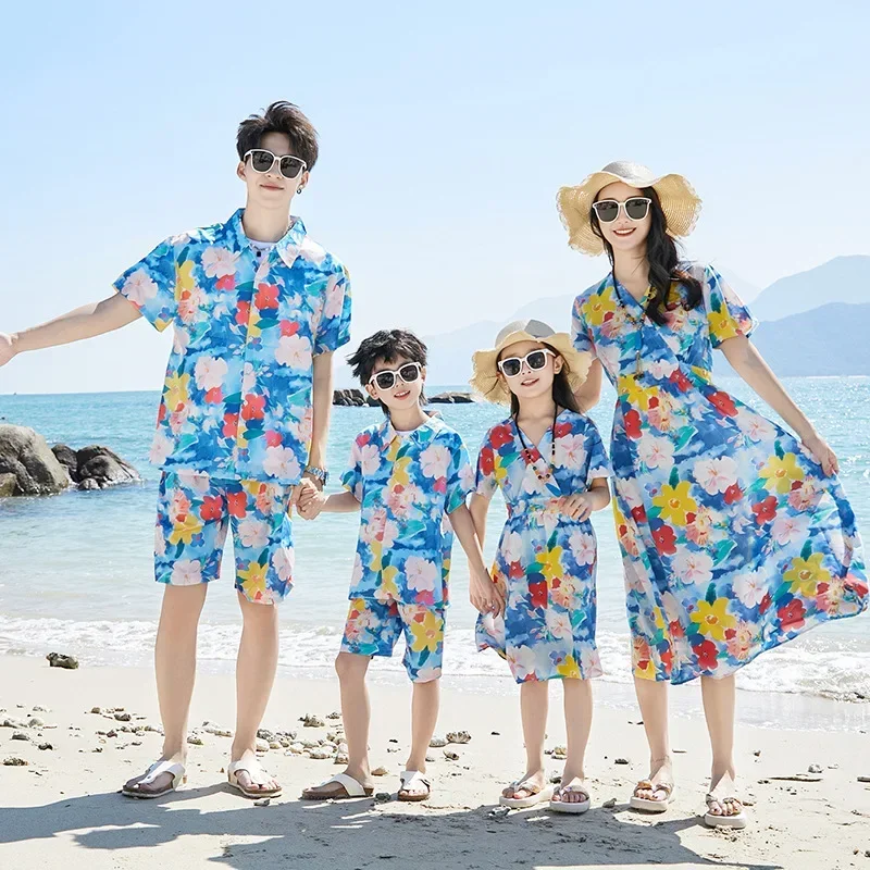 2024 Family Matching Look Brother and Sister Beach Clothes Dad Son Floral Shirts Two Piece Mom Daughter Holiday Dress Vacation