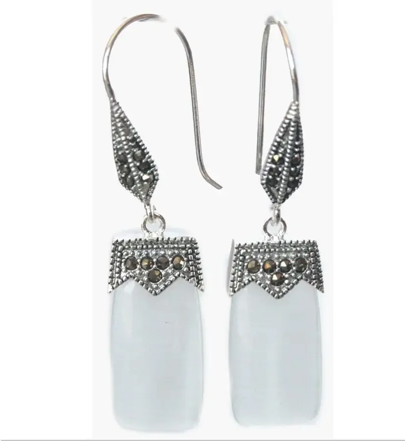 تصميم مجوهرات عصرية أوبال أبيض شفاف 925 أقراط فضية وماركاسيت 2 بوصة