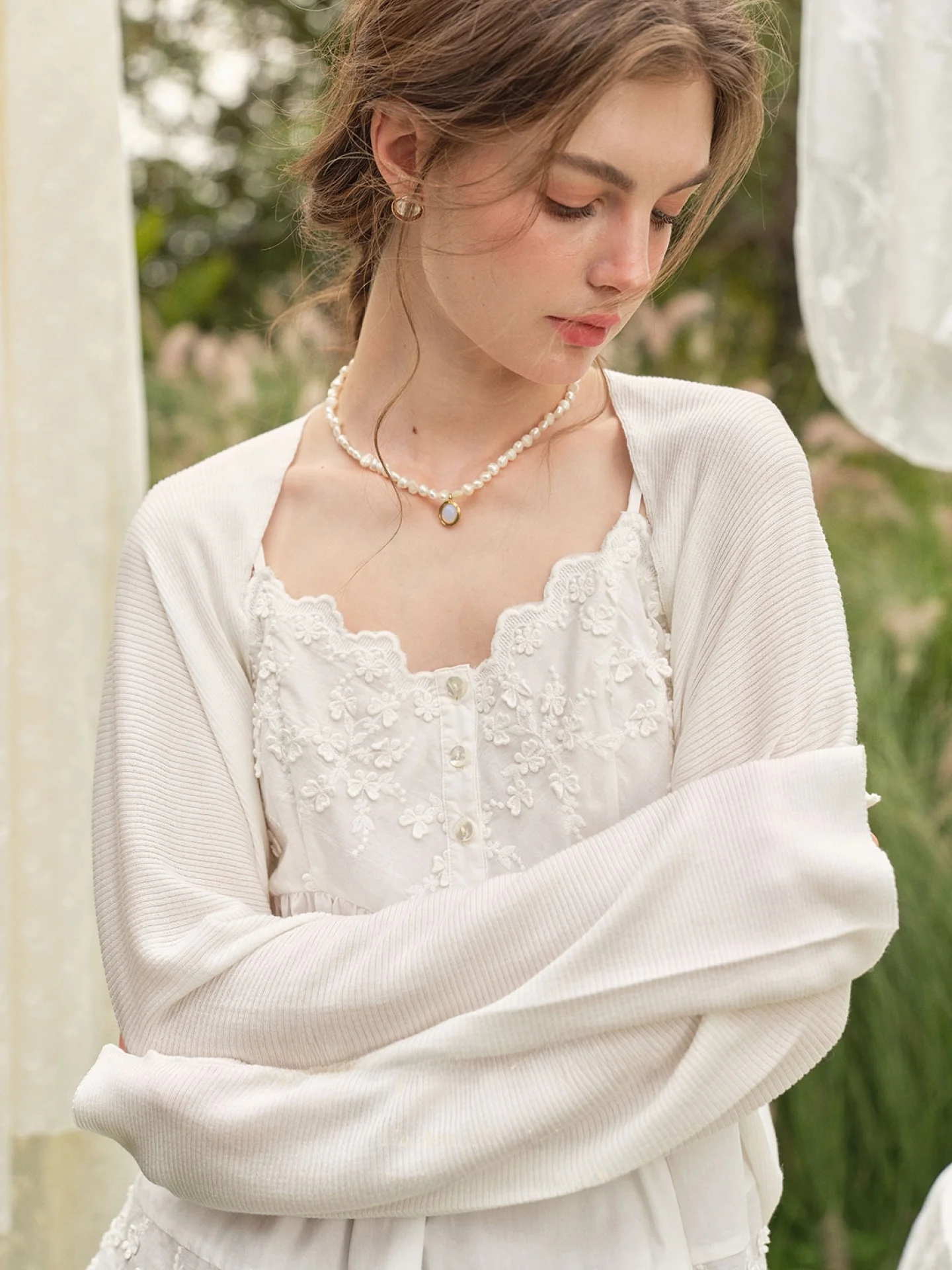 

SimpleRetro Floral Embroidery Cotton Lace Trim Tank Top And Cover up Women's Two Piece Set Spring Fashion Casual Wear