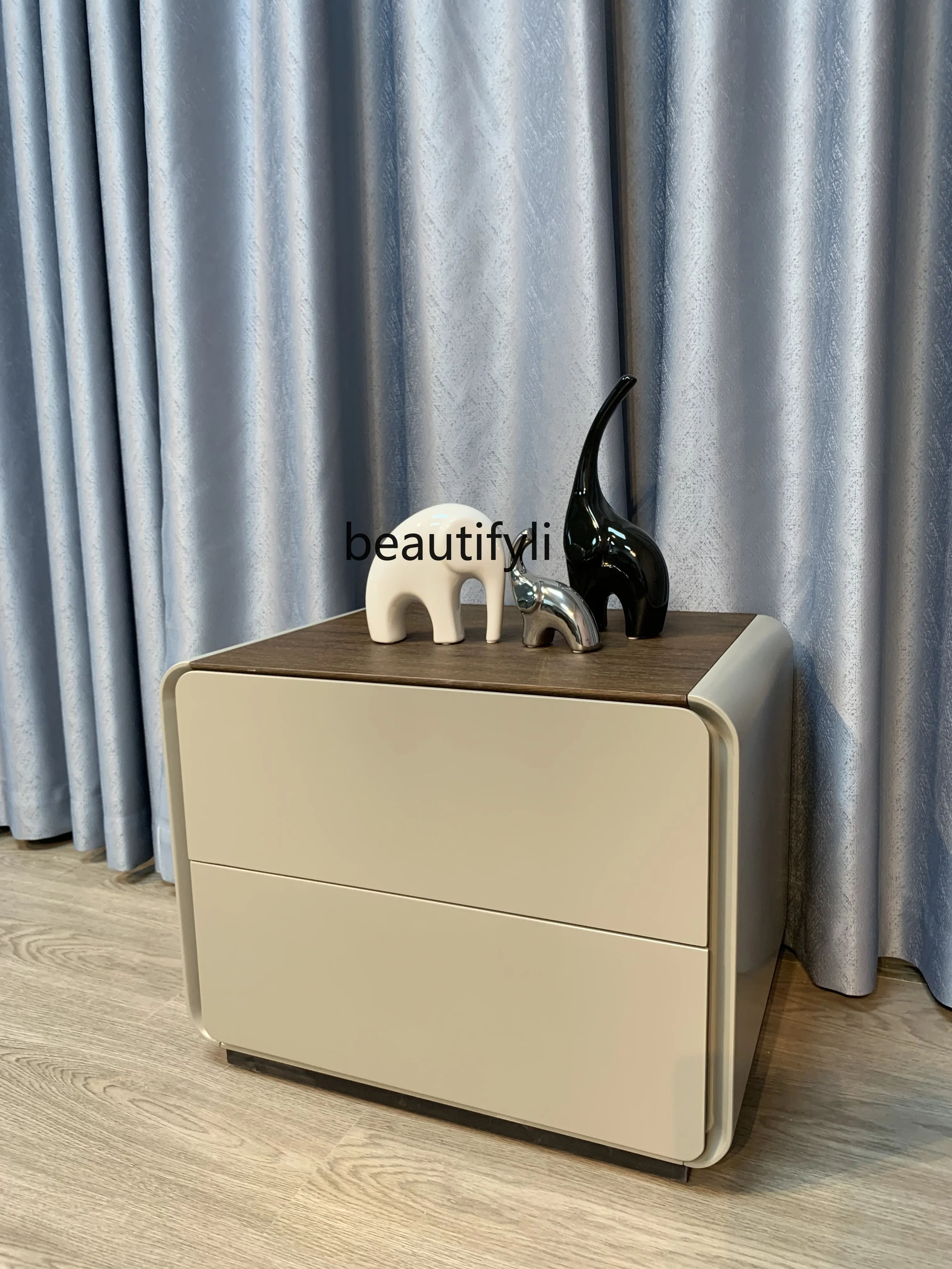 

zxqMinimalist Paint Small Apartment Storage Bedside Table Light Luxury and Simplicity Bedroom Designer Bedside Storage Cabinet