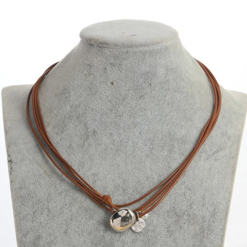 Ethnic Style Vintage Round Pendant Necklace for Women Bohemian Style Beaded Leather Cord Party Birthday Jewelry Gifts for Wife
