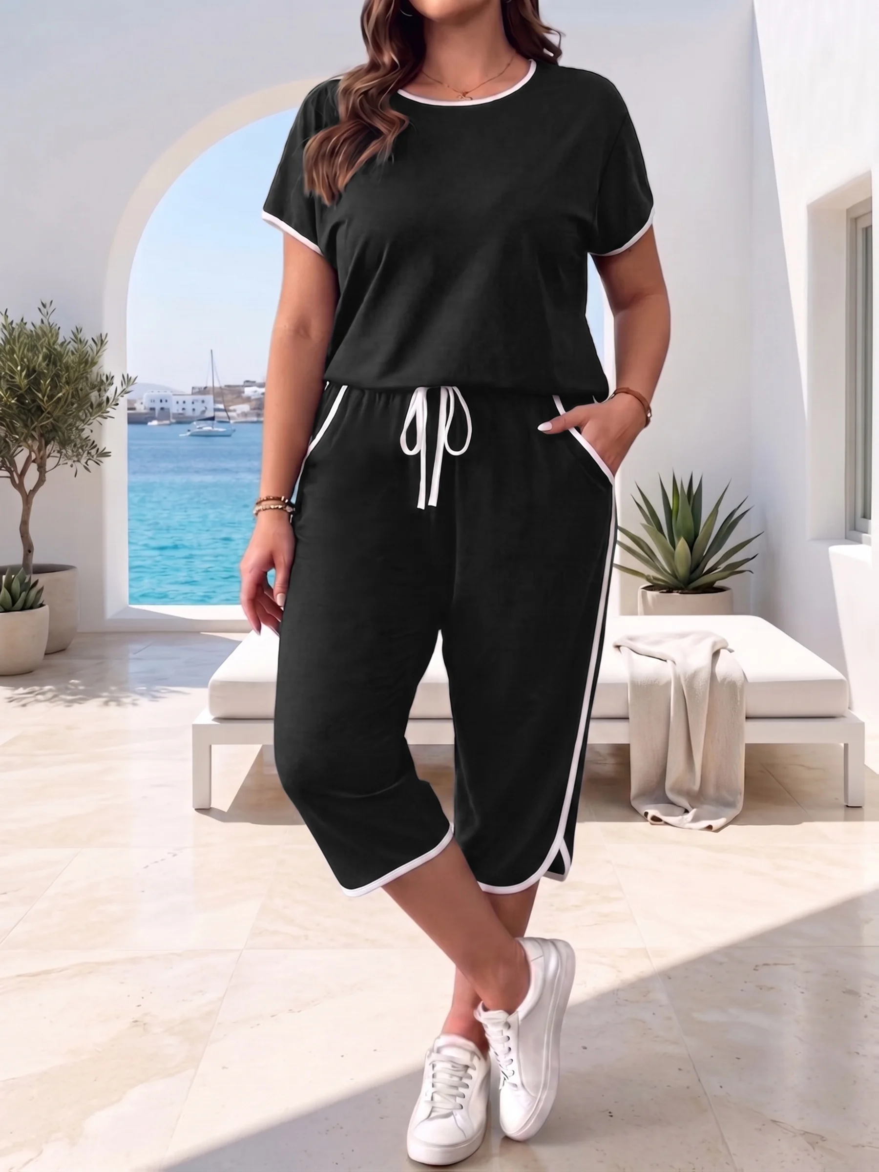 Bequemes Plus-Size-Loungeset für Damen mit kurzen Ärmeln und Hose mit Kordelzug – Detail 1