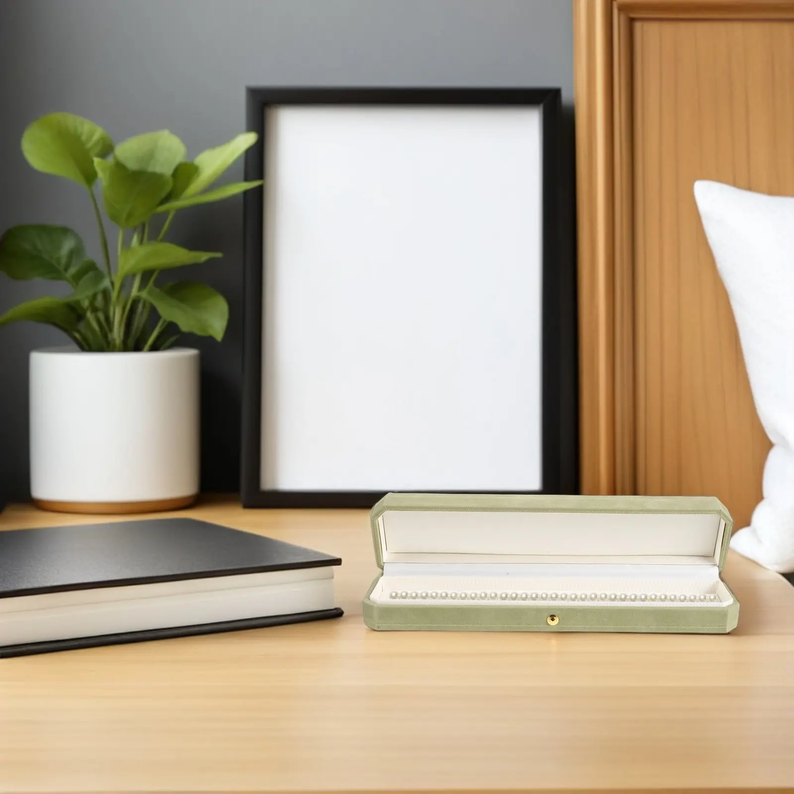 

Восьмиугольный органайзер для хранения украшений, большая декоративная подарочная коробка для кулонов 9,25 x 2,2 дюйма для спальни и туалетного столика