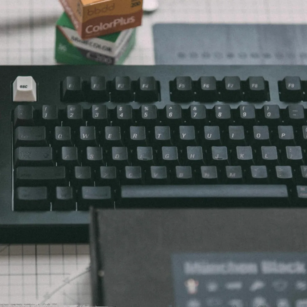LeleLab Munich Black Keycap Set 133key ABS Custom Matte Frosted Black Keyboard Cap Cherry Profile KeyCap for Mechanical Keyboard