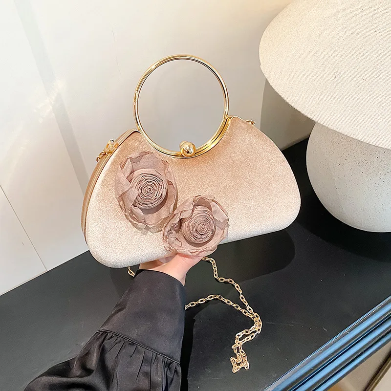 

Новая модная и универсальная сумка-клатч 2026 года в европейском и американском стиле, с цветочным узором, для торжественных мероприятий, через плечо