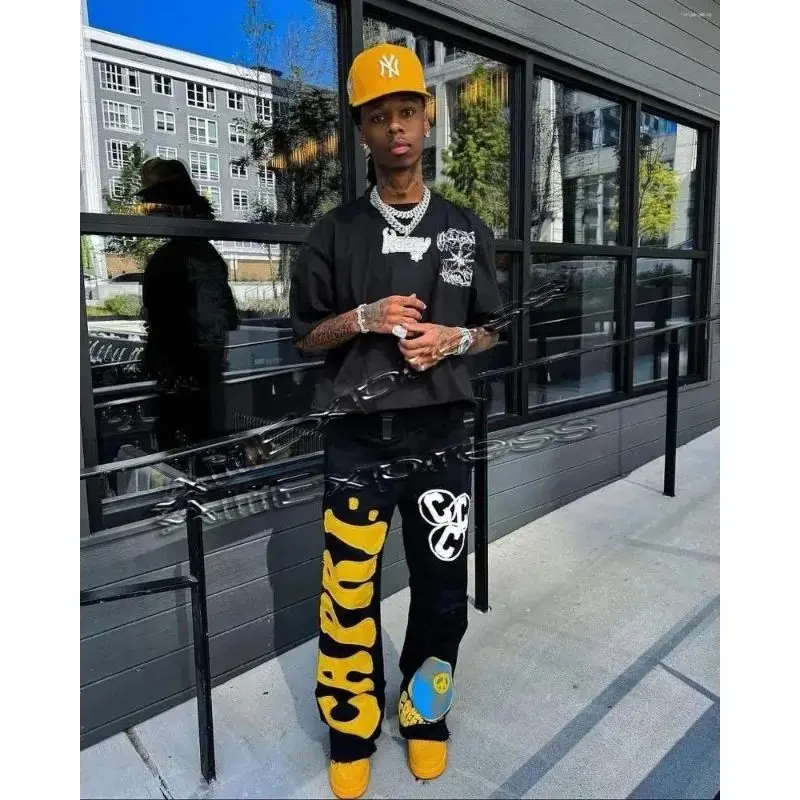 

Retro Y2K 3D Printed Capri Flared Sweatpants for Men Baggy Cleanfit Straight Leg PVC Neutral Winter Casual Pants