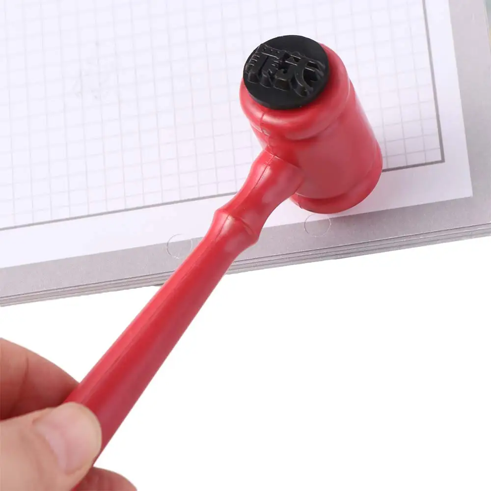 ロールプレイおもちゃインクパッド裁判官スタンプハンマーポータブルツールおもちゃ木製ハンマー木製赤ミニ裁判官小槌ノートブック装飾