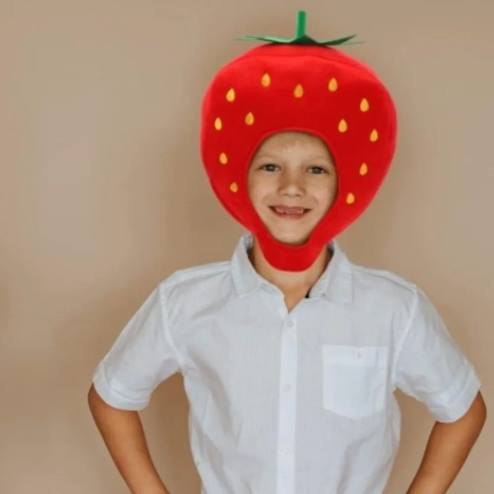 

Funny Cartoon Plush Strawberry Hat Red Unisex Strawberry Headgear Sweet Style Novelty Strawberry Cap Photography Props