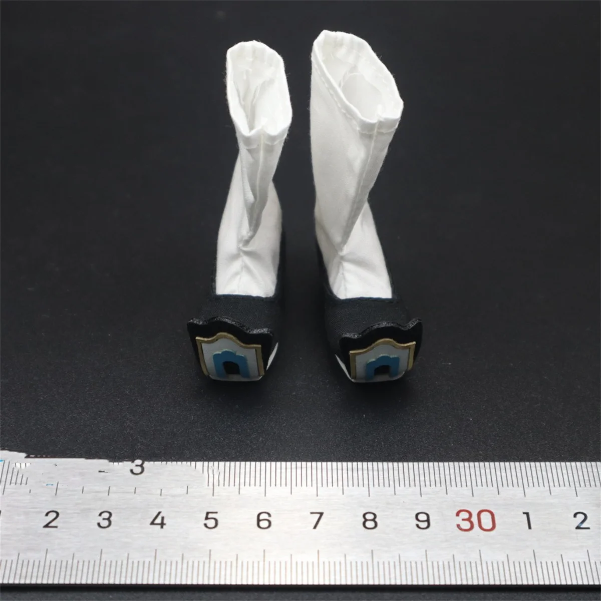 1/6  Scale  Male Shoes Chinese Ancient  1/6  Ancient Shoes, Socks,Official Military Division Hollow For 12 " figure  Toys