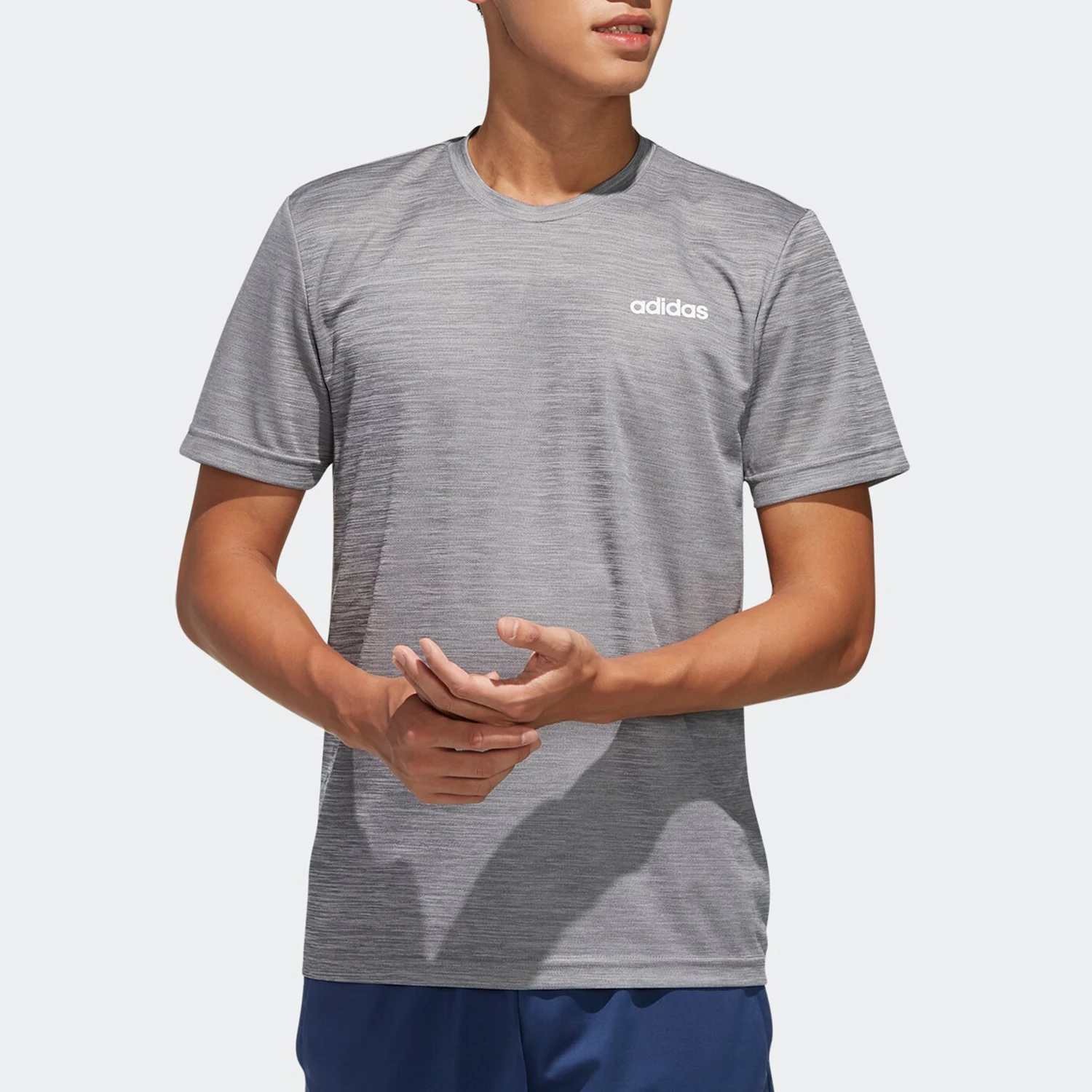 

Новая мужская спортивная футболка Adidas Authentic свободного кроя с коротким рукавом FL0326