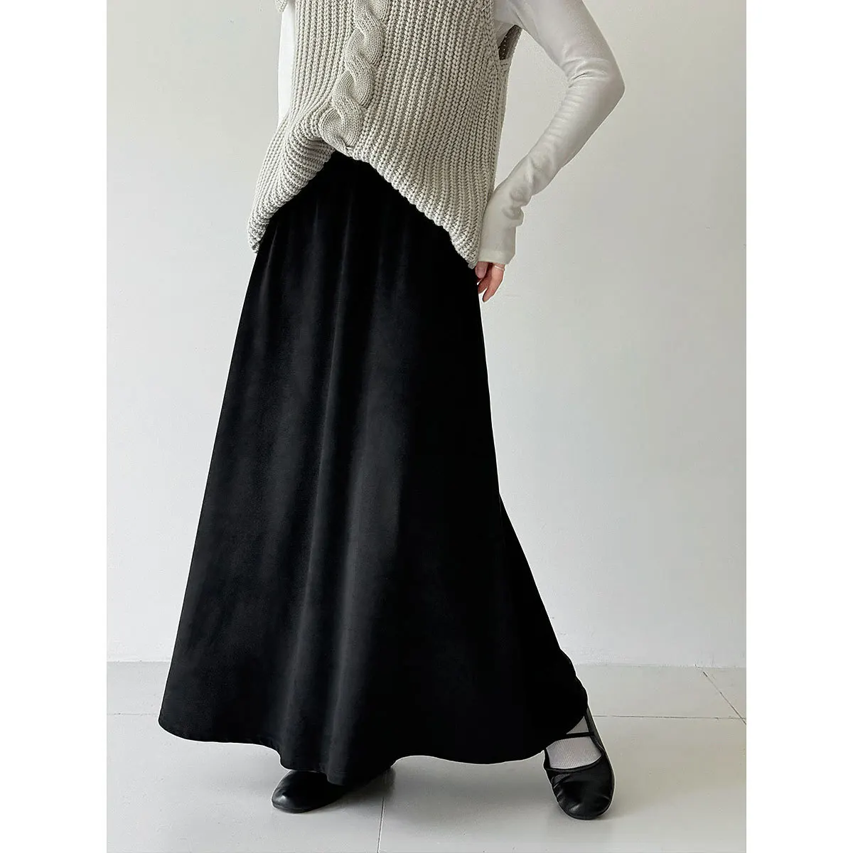 UMI MAO Velvet Draped High Waist Midi Skirt For Women Autumn New High-end Versatile A-line Skirt Femme