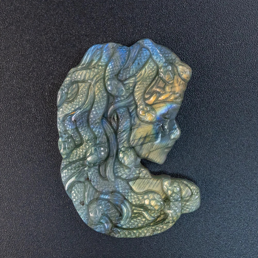 

1Pcs Exquisite Blue Flash Labradorite Medusa Carving Pendant 48X33X8MM Natural Stone Jewelry Gift for Jewelry Making DIY