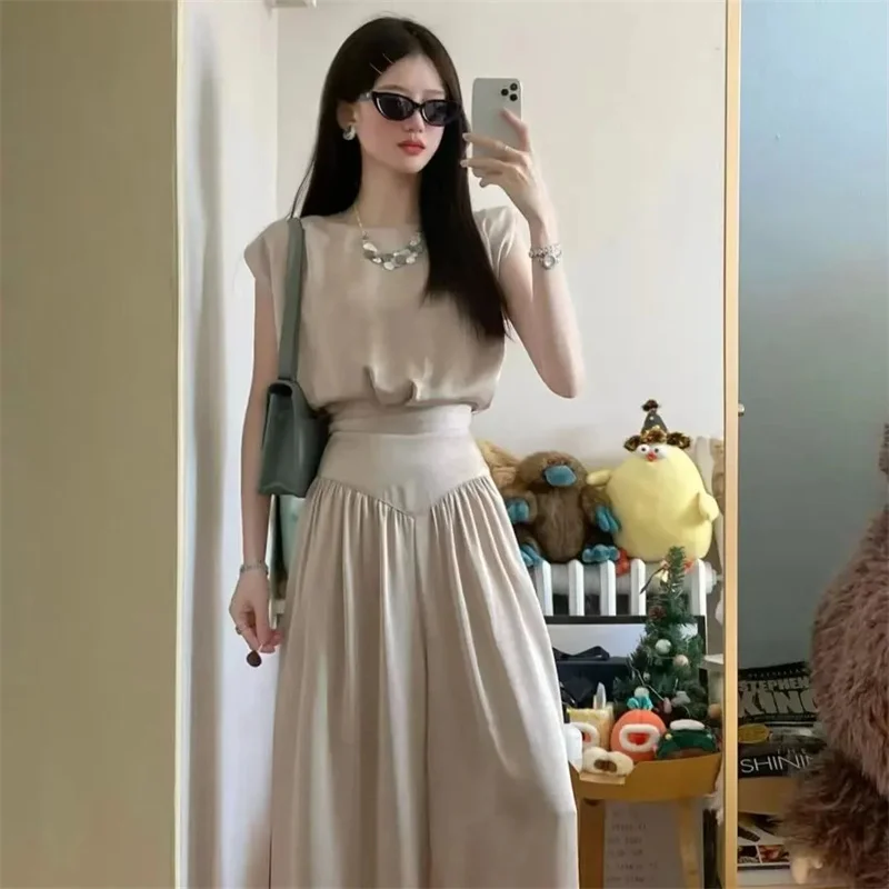 

Summer Women Fashion Vest Pants Outfit Female Light Luxury Casual Tops Pants 2PCS Korean Lady Round Neck Wide Leg Two-piece Suit