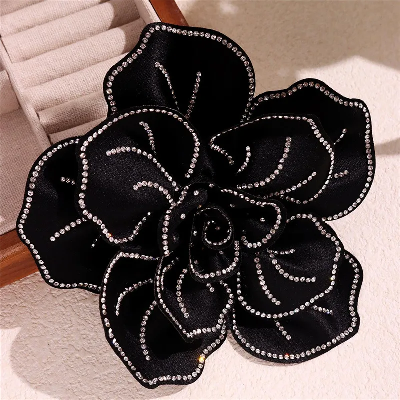 Fashion 14cm Water Diamond Suits Brooch Creative Beaded Clothing PINs  Decorative Floral Accessories Customized