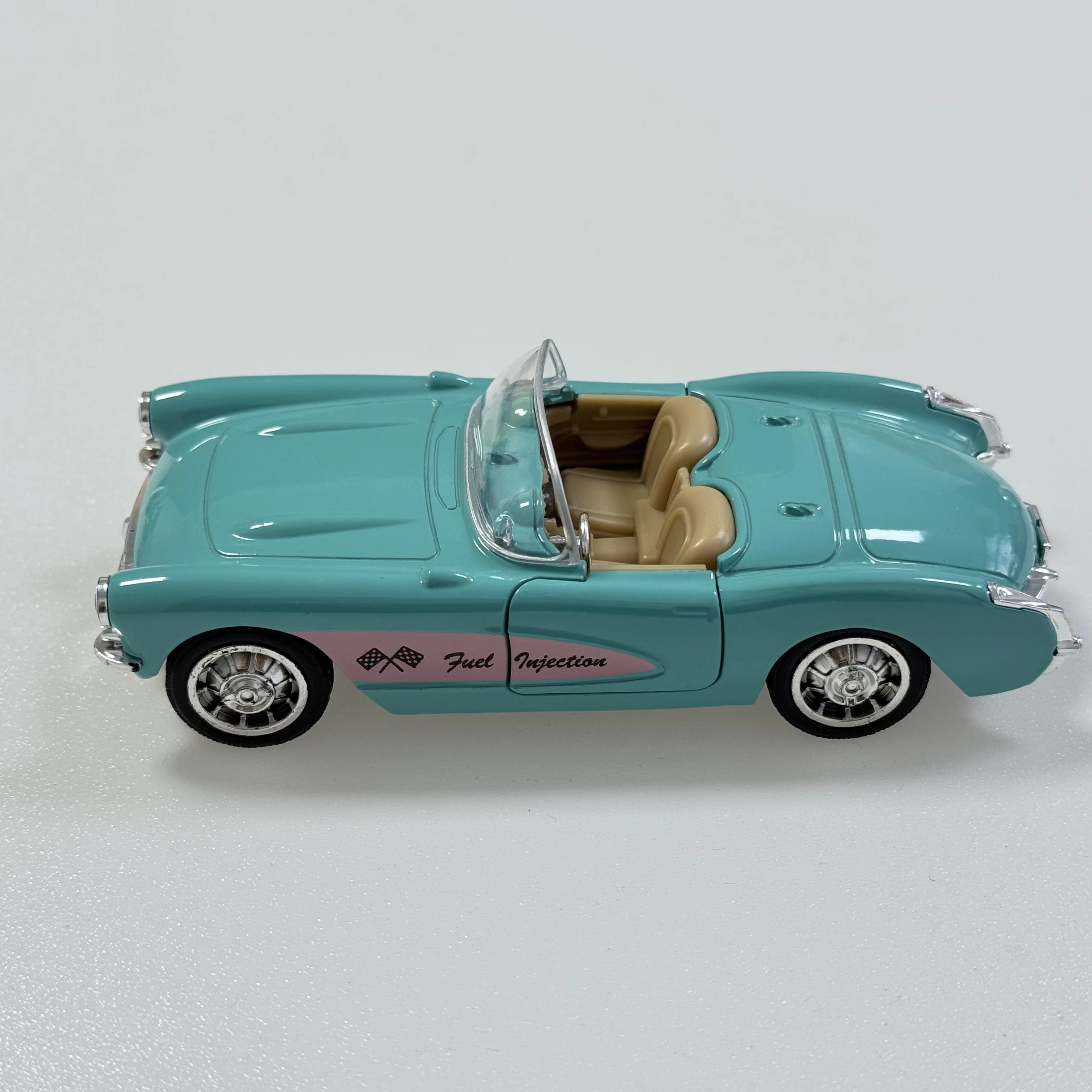 (Wellpappenschachtel) Maßstab 1:36, Vintage-Konvertible im Stil eines Spielzeugautos, leistungsstarke Feder, Metallguss, Jungenspielzeug, das beste Geschenk. – Detail 15
