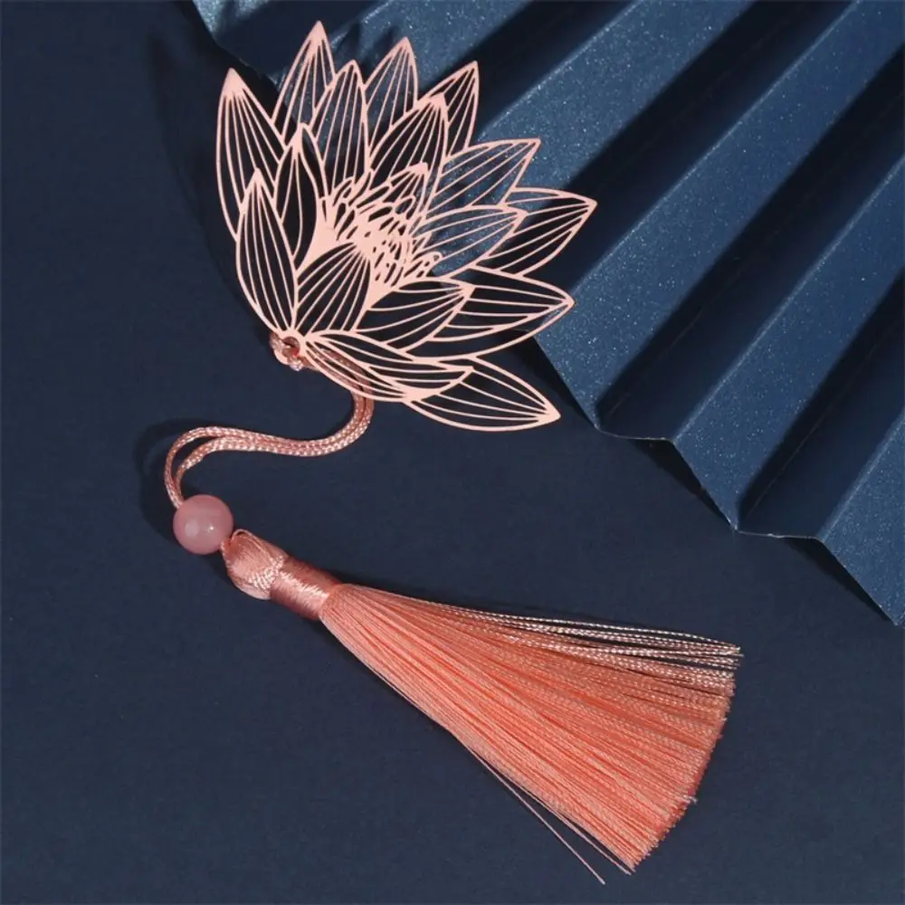 Metal Bookmark Chinese Style Vintage Creative Leaf Vein Hollow Maple Leaf Fringed Apricot Leaf Bookmark Gifts