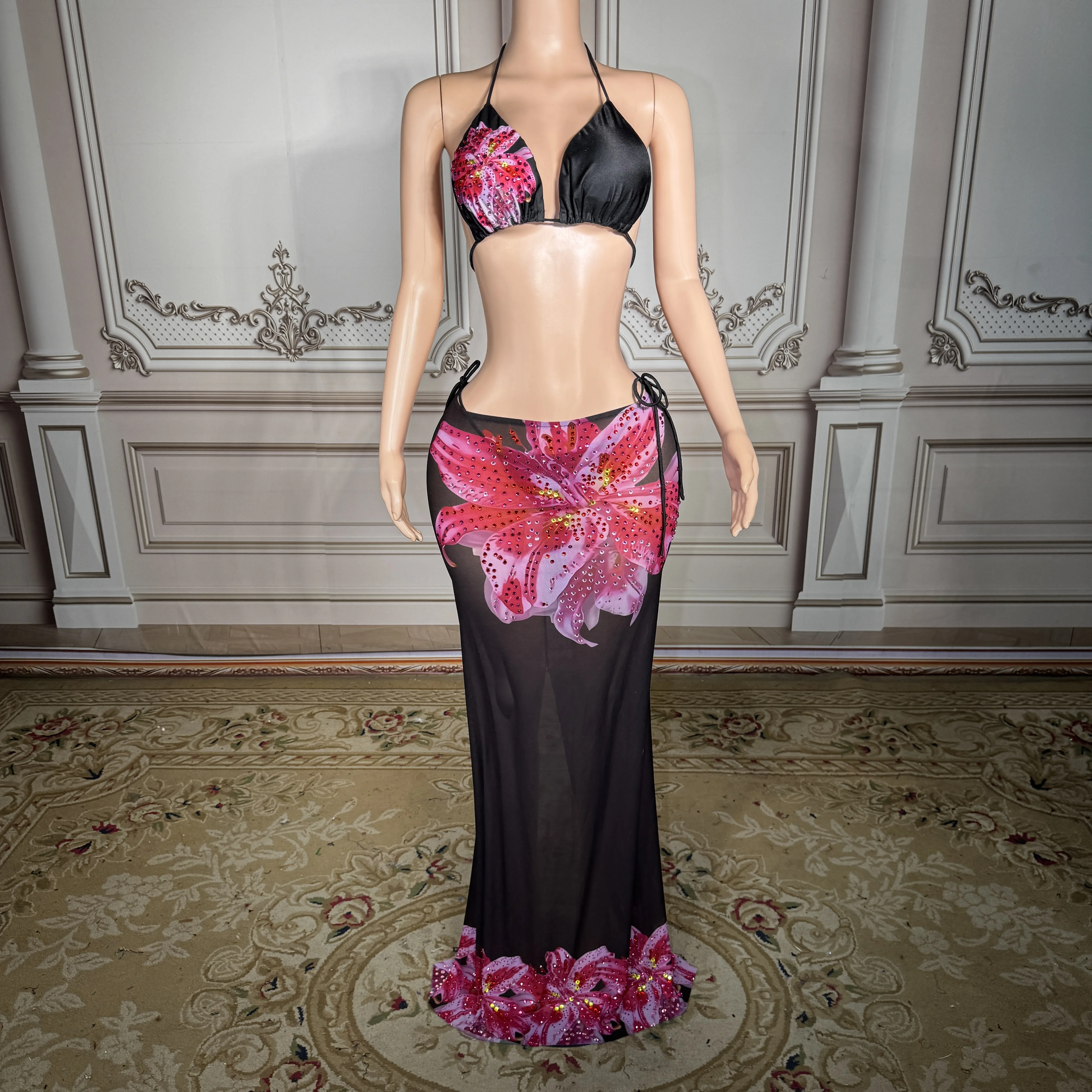 

ZD Crystals Halter Triangle Top Red Lips Rhinestone Mesh Long Dress Women Birthday Party Gown Luxury