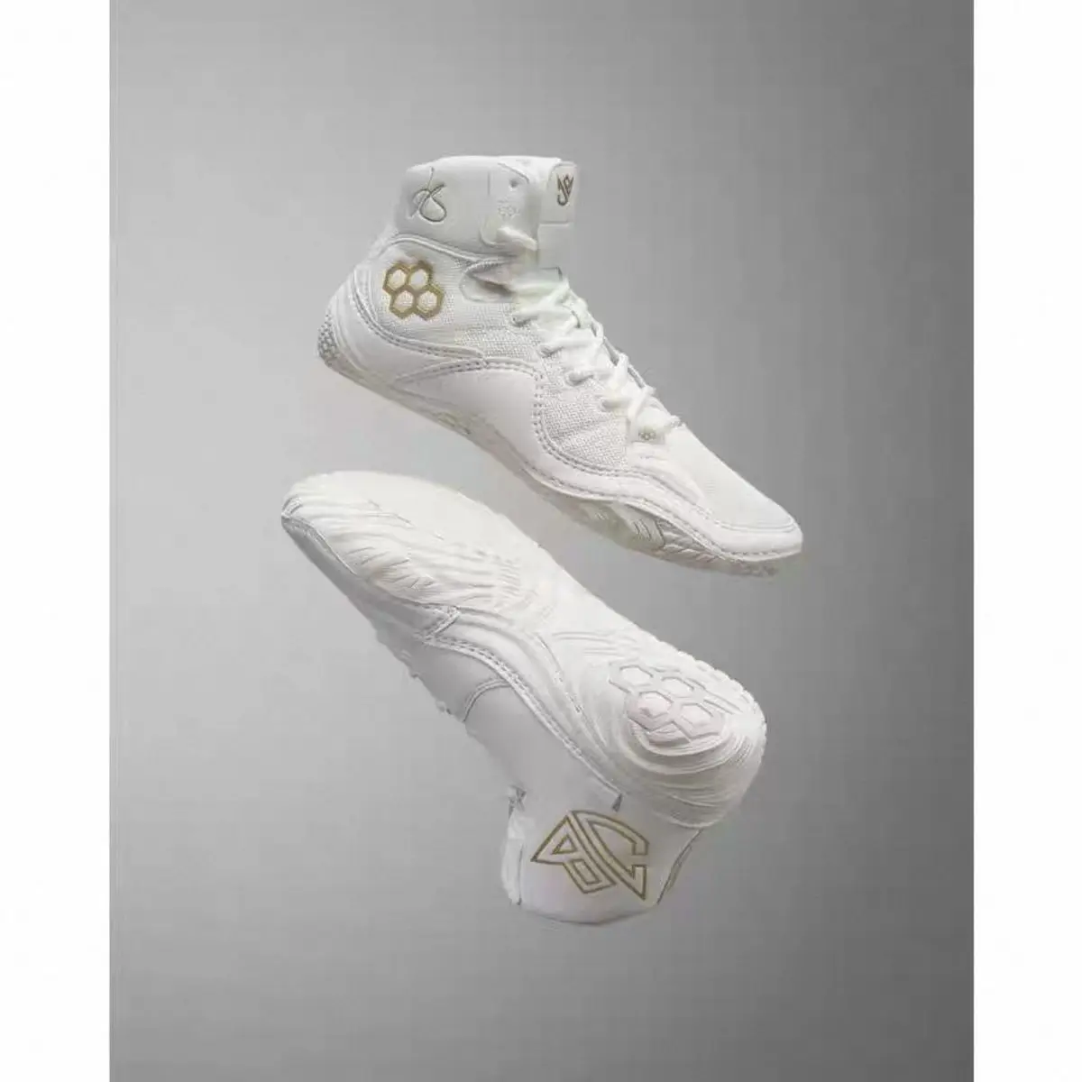 

Classic Brand Unisex Professional Wrestling Shoes Premium Quality Durable Boxing & Combat Shoes Competitive Sports & Fitness