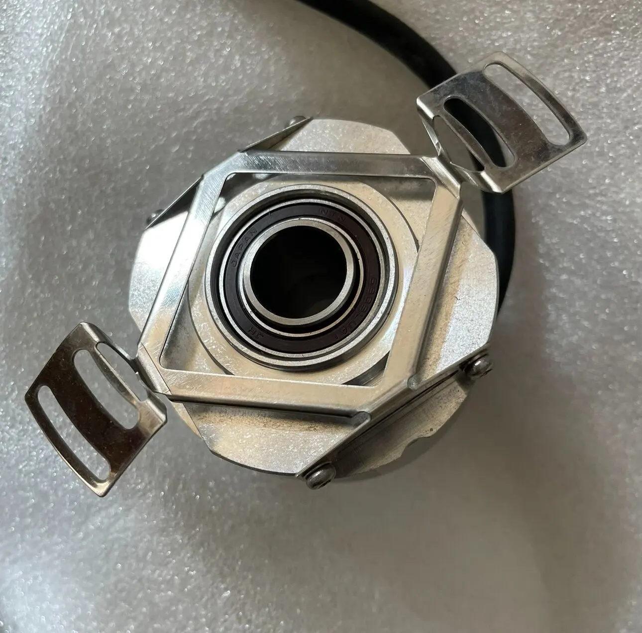 New HEIDENHAIN ERN 420 1024 7PS12-95 photoelectric rotary encoder