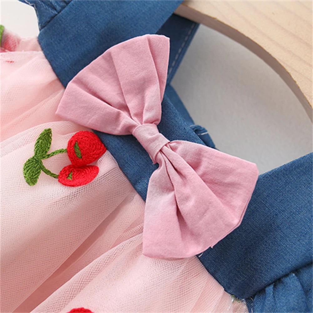 Summer Girl Dress Denim Fly Sleeved Bow Cute Cherry Colored Mesh Princess Dress Suitable for Babies Aged 0-3