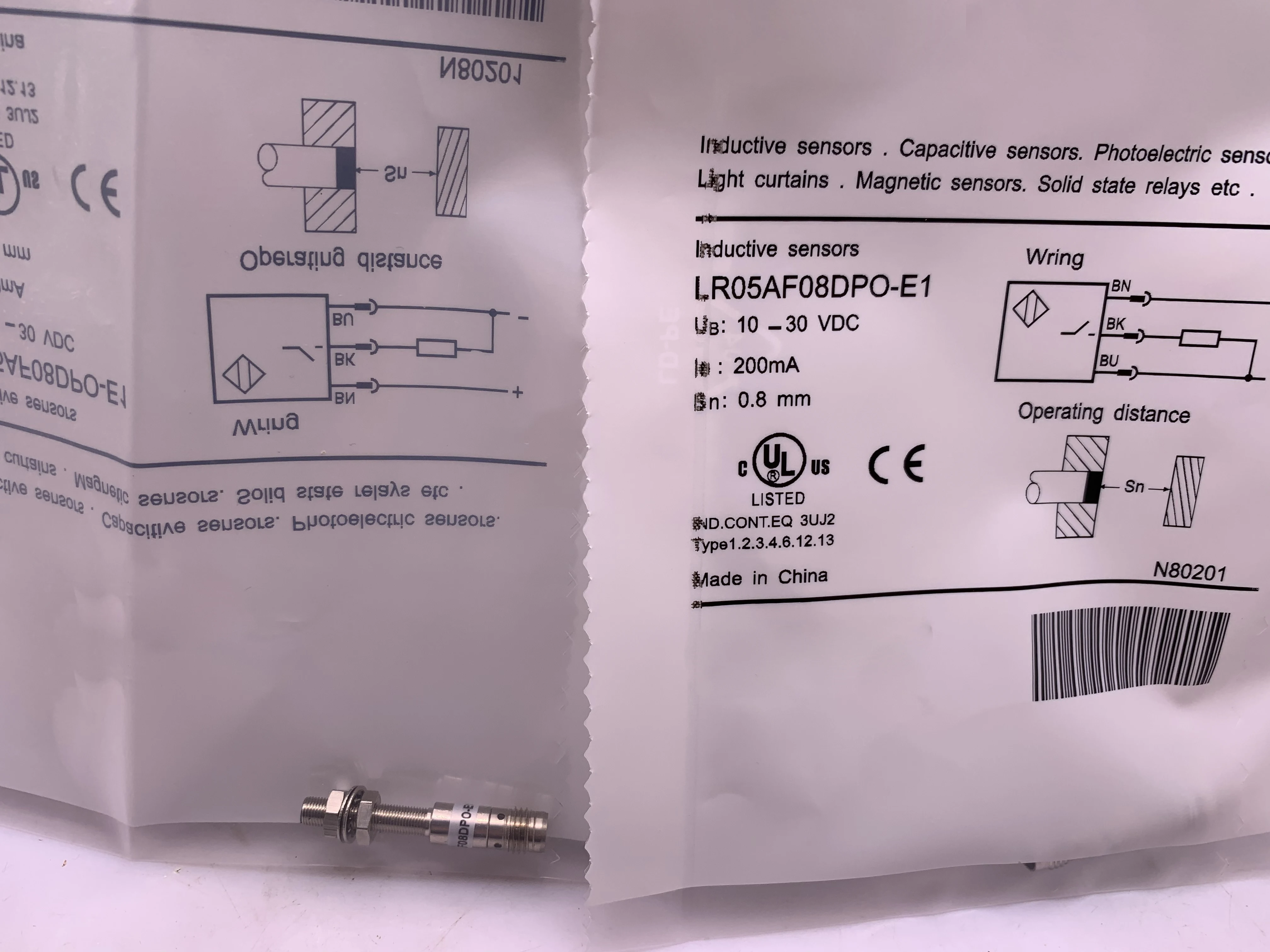 

New Proximity Switch Sensor in Stock LR05AF08DPO-E1 LR05AF08DPC-E1 One-year Warranty High Quality Seller