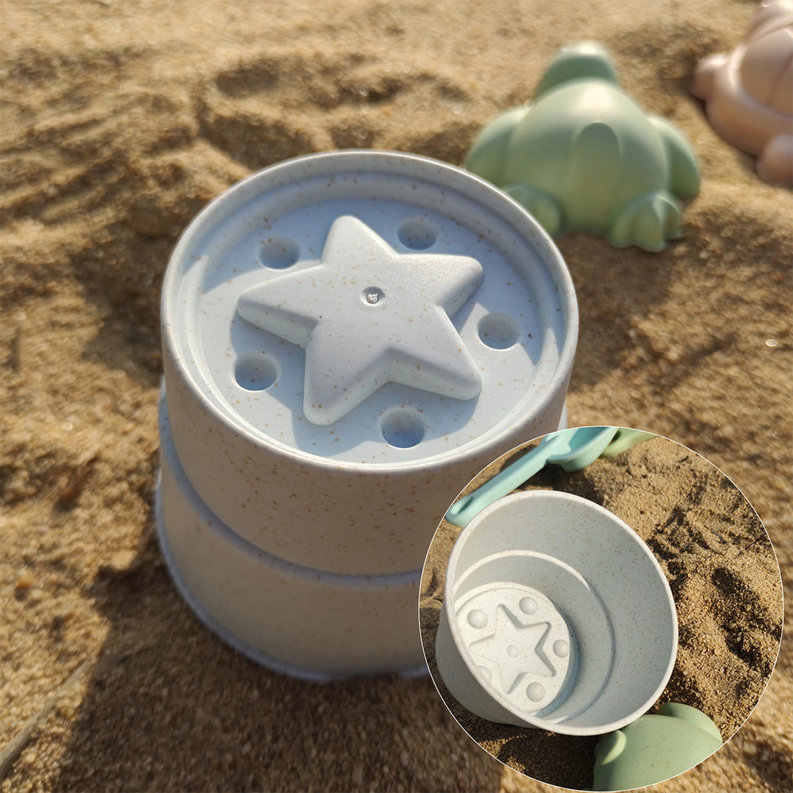 Set di giocattoli per sabbia con pala da spiaggia per bambini Set di stampi per sabbia con pala a secchiello divertente Set di strumenti per scavo di sabbia per giocattoli da spiaggia all'aperto per bambini