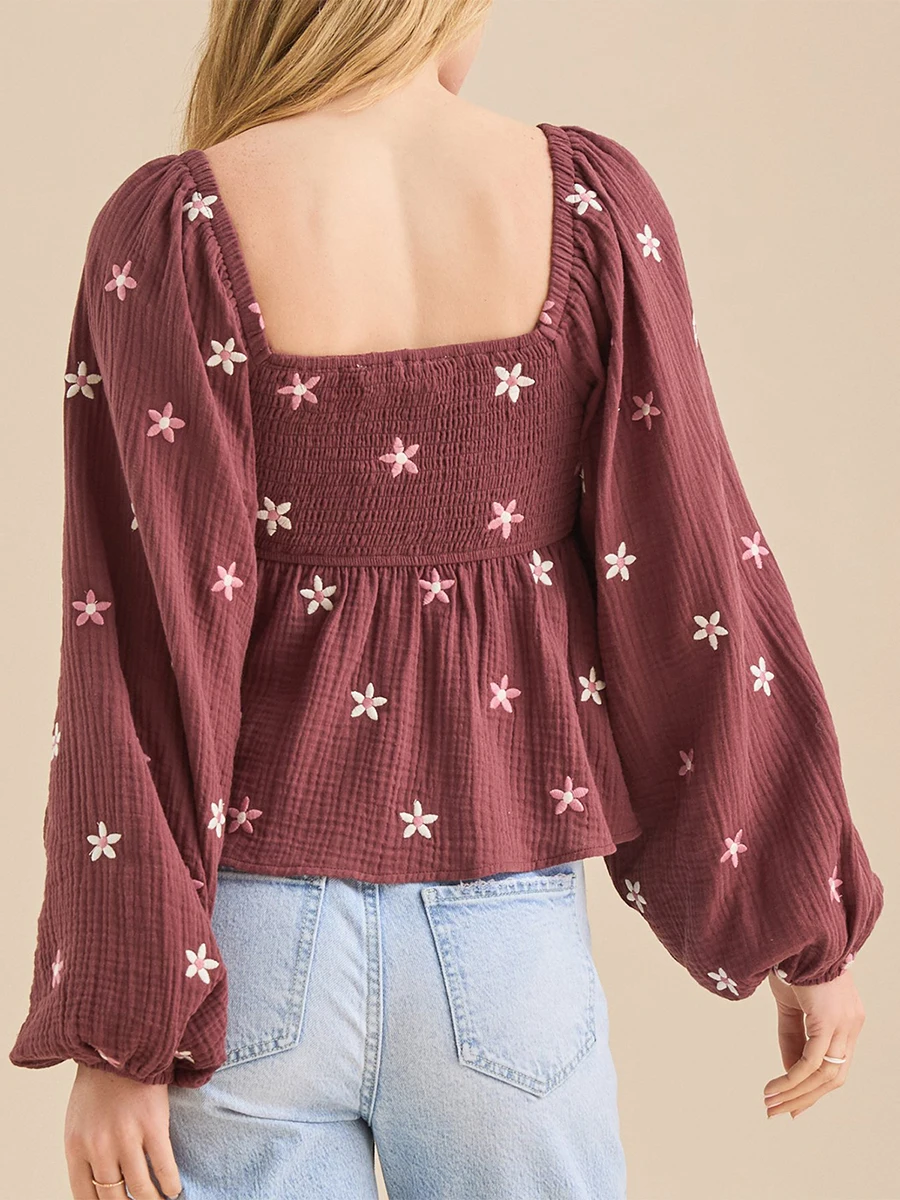 Damen-T-Shirts mit Blumenstickerei, lange Ballonärmel, gesmokt, quadratischer Ausschnitt, Vintage, lässig, Herbst-Tops