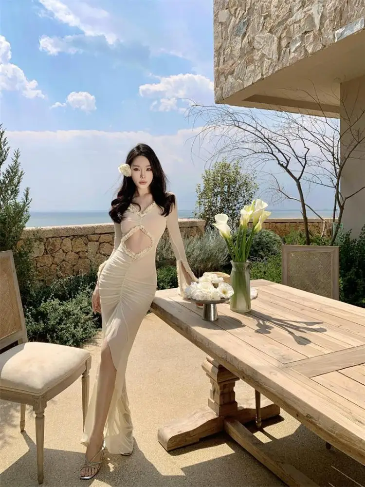 

French Women Beige Elegant Hollow Out Long Sleeved Pleated Split Dress Spring V-neck Sexy Ruffles Party Fishtail Dress 2025 Chic