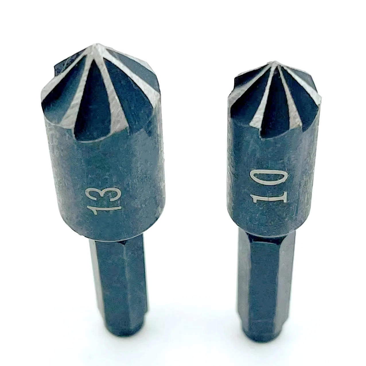 

Wholesale 2 Pieces 90 Degree Hex Shank 7 Flute Countersink Bits 10-13mm Woodworking Countersunk Chamfering Deburring Tool Edger