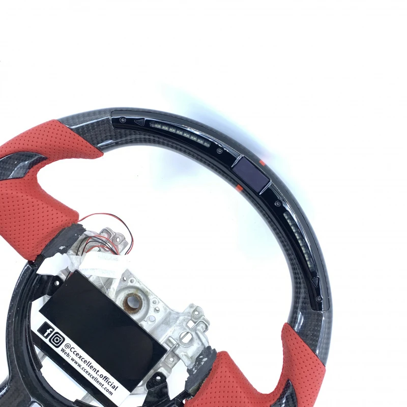 

Premium Low MOQ Real Carbon Fiber Steering Wheel Vehicle Modification Part