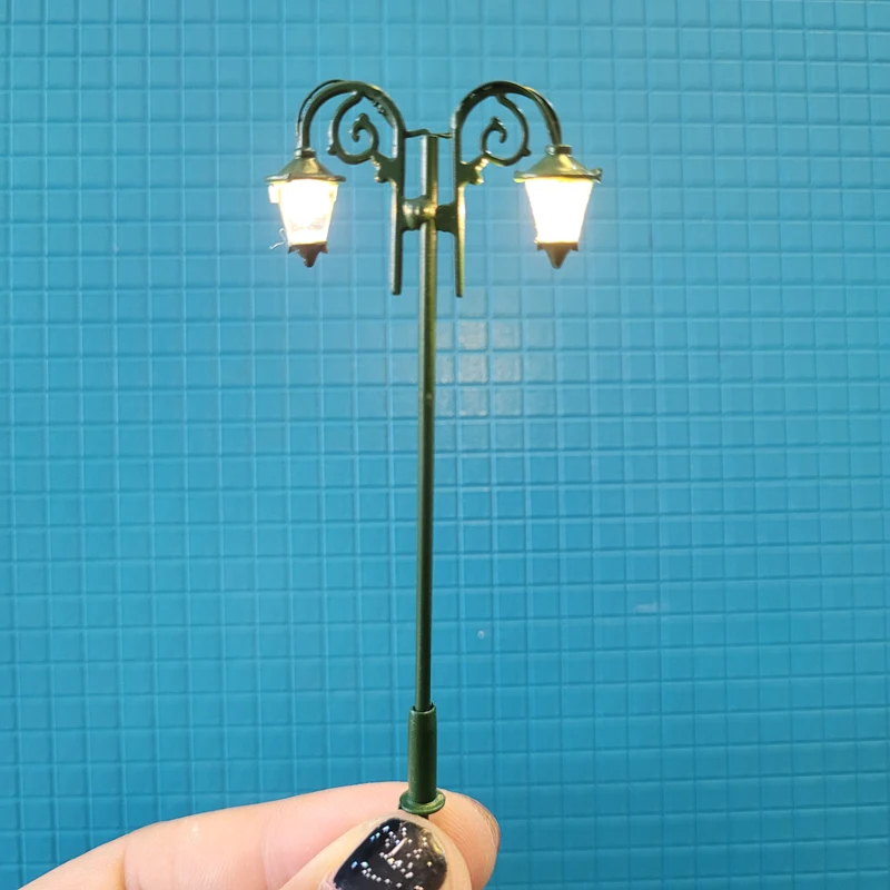 HO Scale-Lampe à Double Tête de 3V, Luminaire Décoratif d\'Nik, Idéal pour un Jardin, un Train ou une Rue