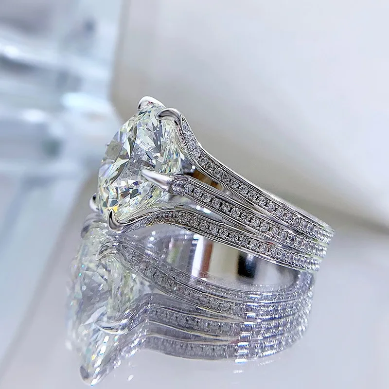 NKHOG Sparkling 10 Carat Moissanite Ring For Women 925 Sterling Silver Plated Pt950 Colorless Diamond Wedding Band Rings Jewelry
