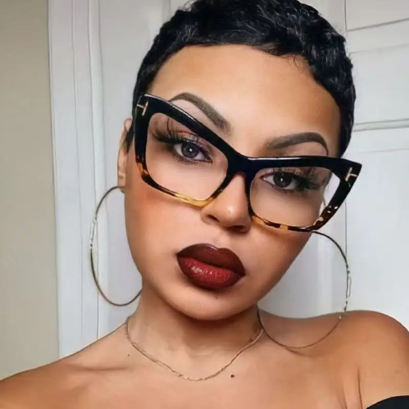 T-القط إطار العين 2025 جديد مكافحة الضوء الأزرق مرآة أنثى موضة ريترو Ins عدسة الإطار 7777