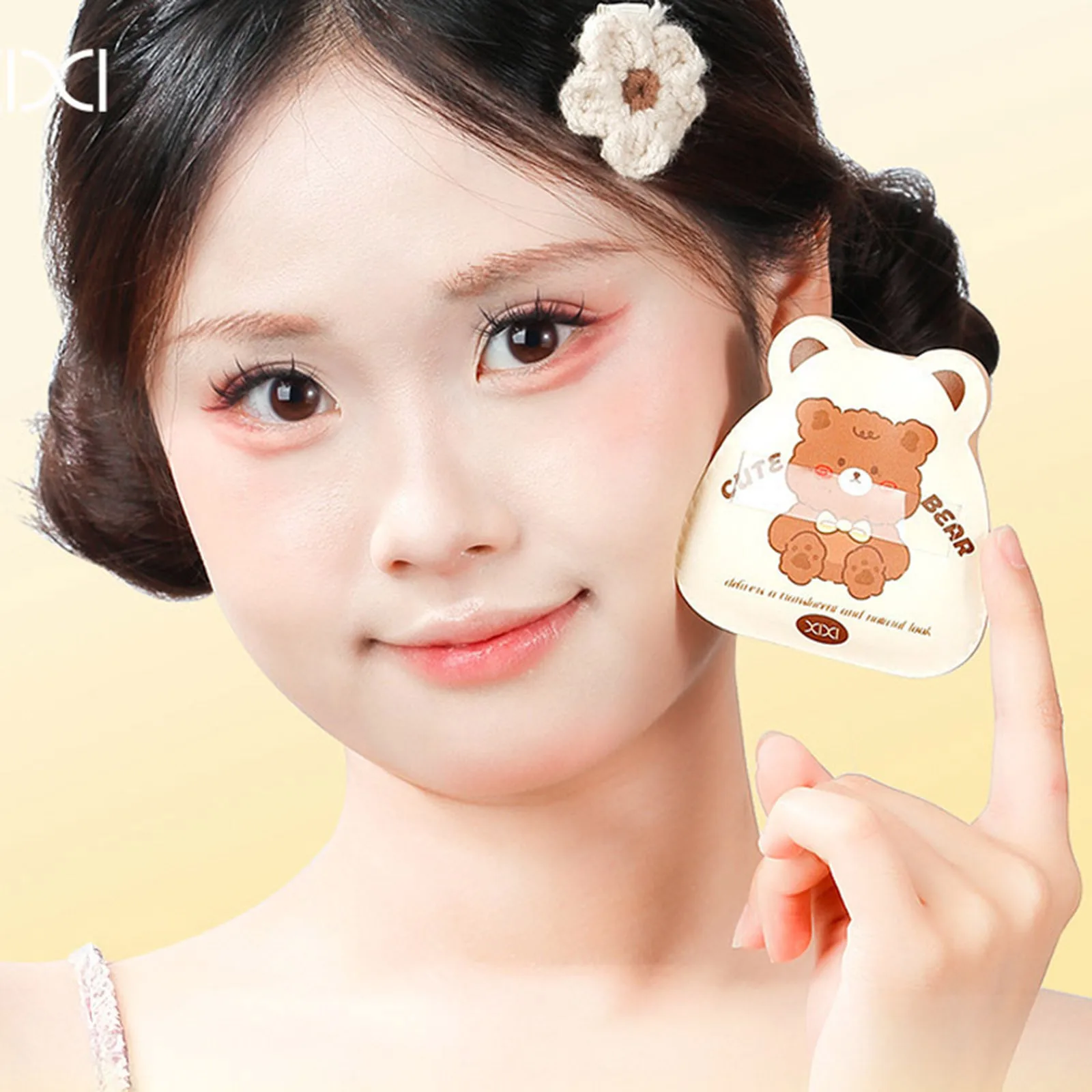 マシュマロのような柔らかくふわふわしたメイクアップ用ブレンドスポンジ かわいいクマのデザイン 乾湿両用 化粧道具 学生向け 美容必需品