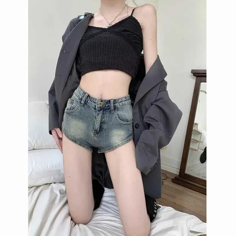 Retro Hot Girl Style Asymmetrical Denim Shorts Women's High Waist Versatile Slimming Split A-Line Hot Pants Summer New Arrival