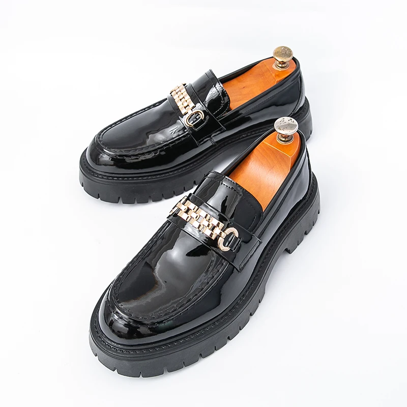 

Мужские модные лоферы, повседневная мужская обувь без шнуровки с цепочкой и толстой подошвой