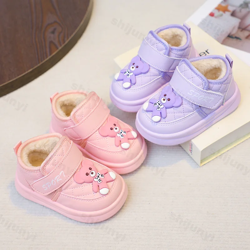 

Winter Plush Girls' Cotton Shoes 2025 New Thicken Warm Outdoor Non Slip Short Boots Lightweight Comfortable Soft Sole Snow Boots