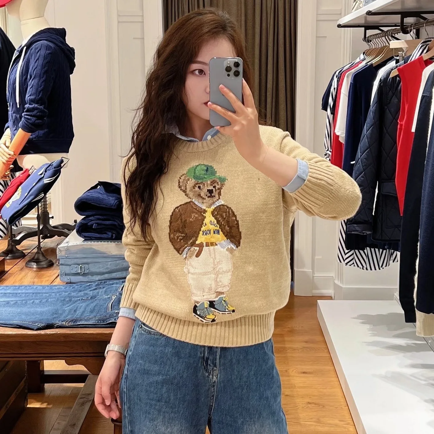 

‌Trendy Sweater - Round Neck Retro Fit American College Style Knit Top, Vintage Pullover, Cozy Fall Winter Wear, Fashionable