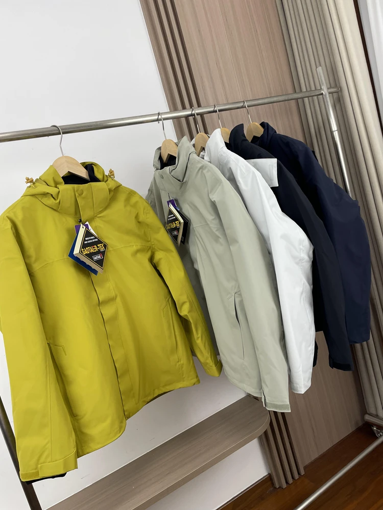 

Outdoor King! Tee-in-One! Autumn Winter Men's Windproof Waterproof Warm Hooded Jaet Coat Hiking Cam Traveling