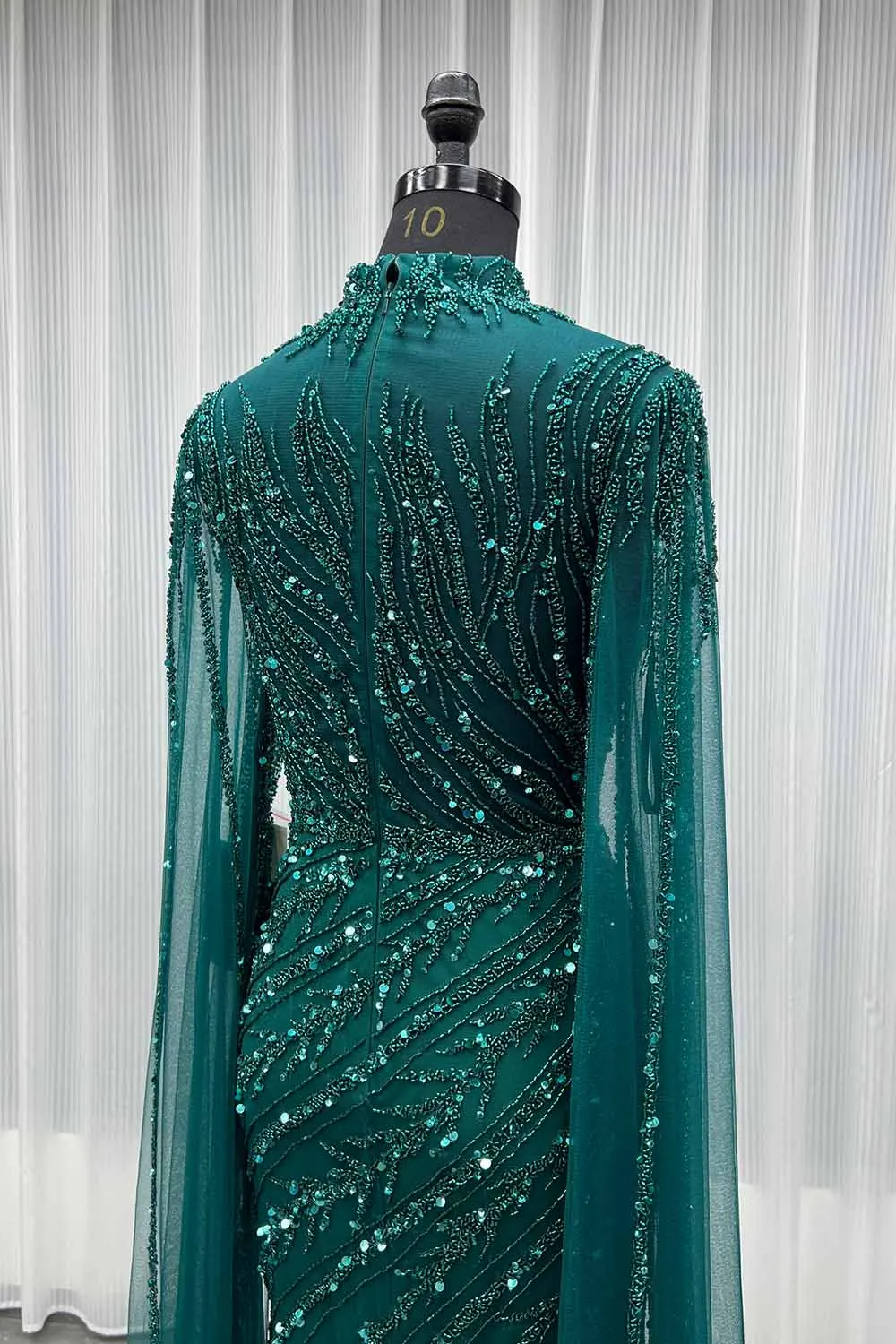 YQLNNE 049 فساتين سهرة متواضعة مصنوعة يدويًا باللون الأخضر الداكن مع كيب فستان رسمي لحفلات الزفاف للنساء #5