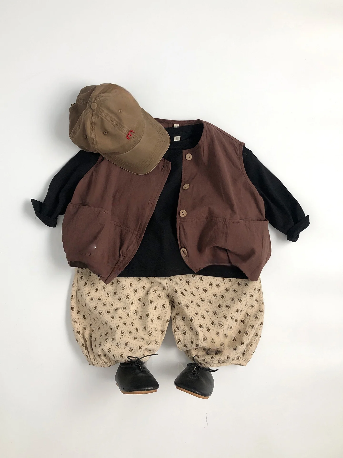 2-7Y بنين بنات القطن فضفاض الأساسية المحملة 2025 ملابس الاطفال بلون عادية كم طويل تي شيرت الأطفال لينة قميص علوي