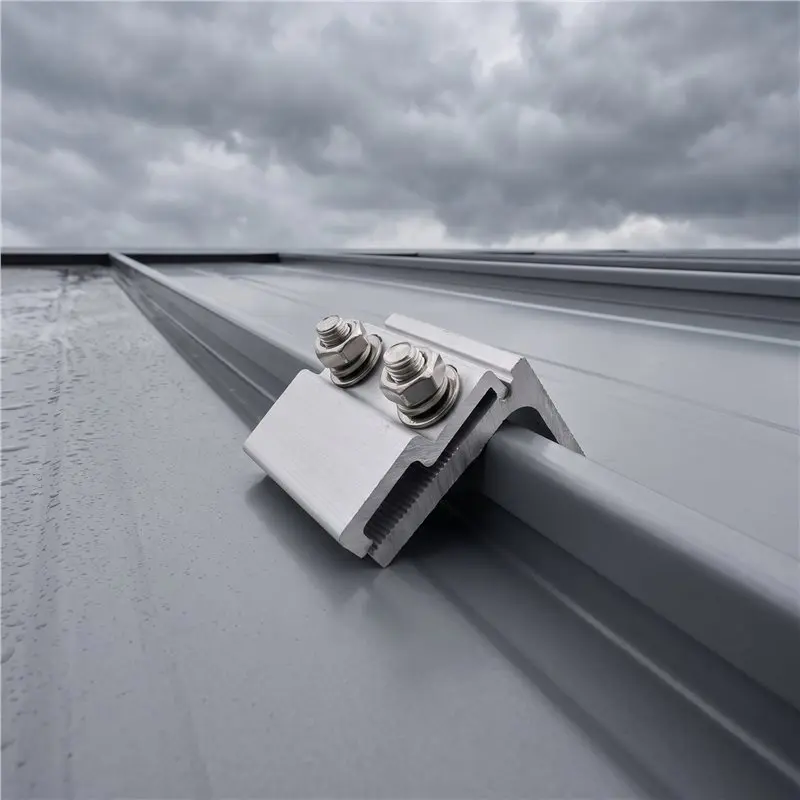 M11K-Trapezoidal Roof Mounting Bracket PV Panel Fixing Clip For PV Modules Rail-Free Systems