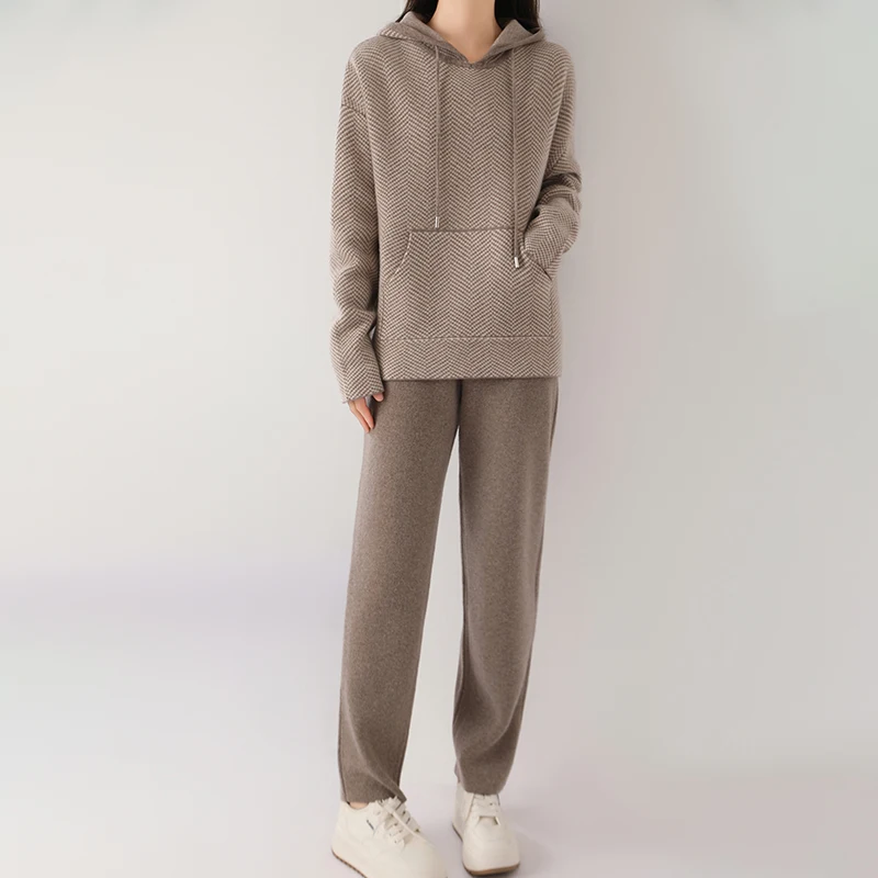 

Fall/Winter New Knitted Cashmere Suit Ladies Herringbone Hoodie Feet Pants Wool Two-Piece Loose Thickening