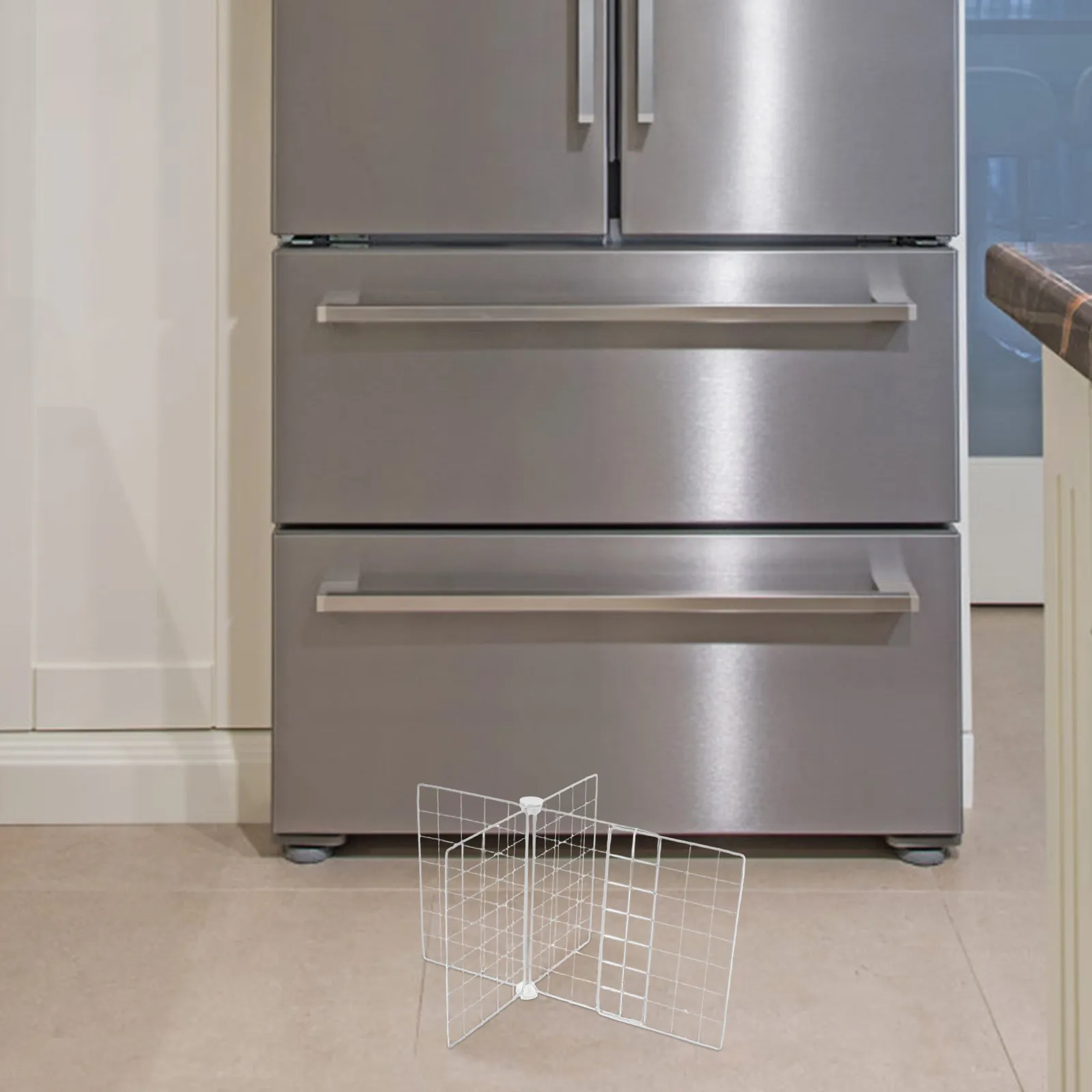 Fridge Iron Partition Divider Versatile Freezer Organizer with Adjustable Shelving and Ventilated Grid for Enhanced Food Storage