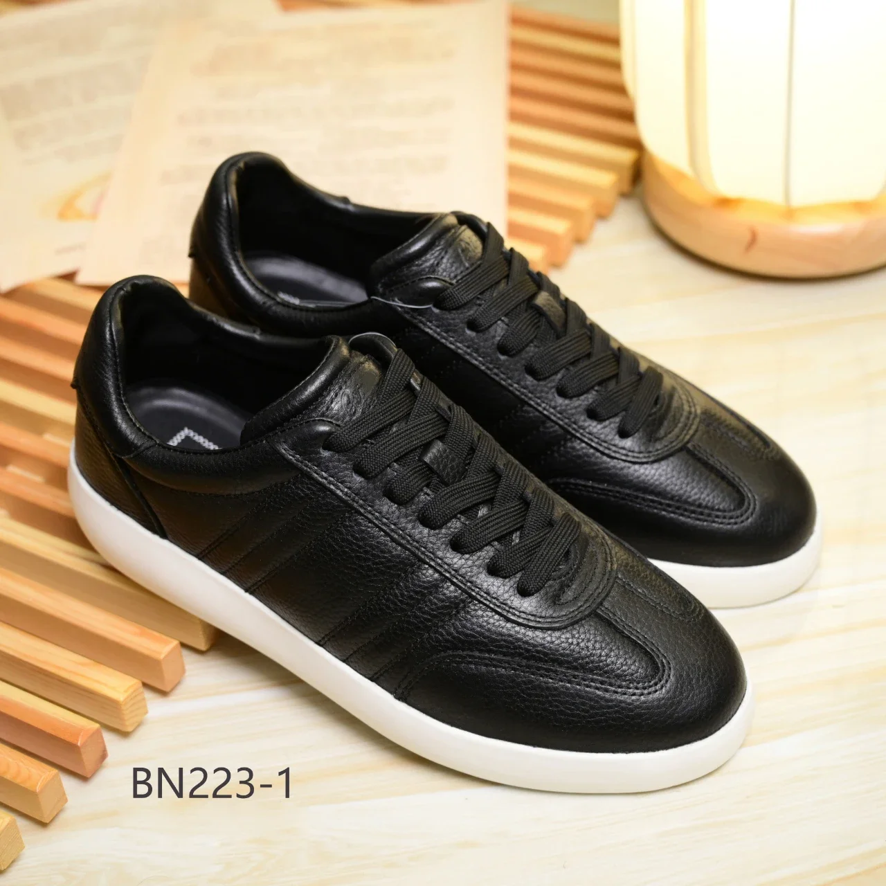 7 أحذية DIKU بقرة 2025 موضة جديدة رياضية غير رسمية قابلة للتنفس جودة عالية مريحة للرجال أوروبية كبيرة الحجم 39-45 #3