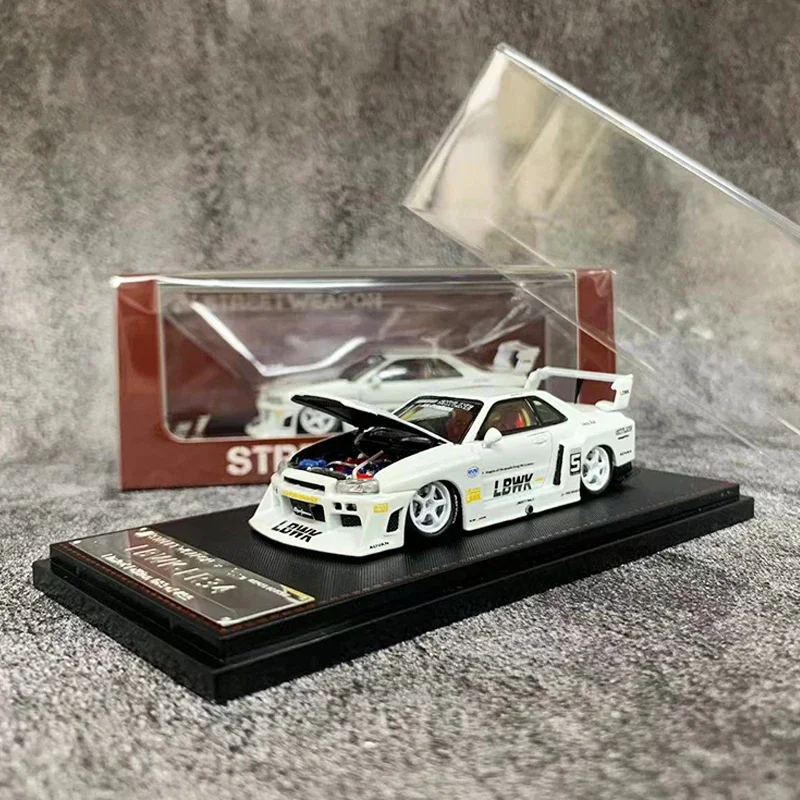 Street Weapon 1:64 Model Car Skyline GT-R R34 LB Refitting Silhouette ER34 - White