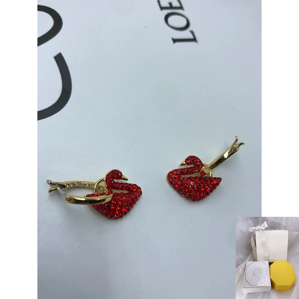 New Fashionable Water Drop shaped Red Swan Earrings Versatile Romantic Holiday Party Gift