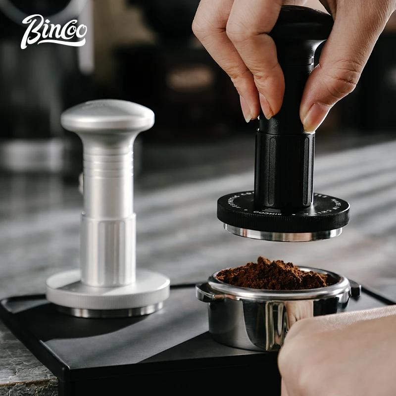 

Bincoo Coffee Pressure Tamper Espresso Distributor Stainless Steel 35lbs Force Powder Press Thread Waffle Base 51mm 58mm Hammer