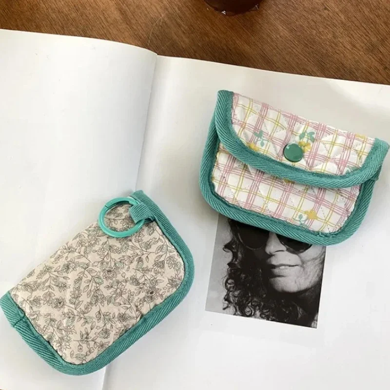 Mini Cute Lipstick Wallet Portable Key Pouch Card Holder Earphone Storage Bag New Fresh Sweet Quilted Floral Coin Purse Coin Bag