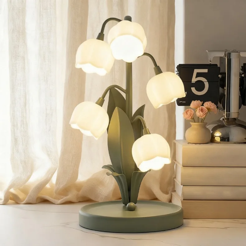 lampada-da-tavolo-vintage-a-led-con-fiori-luce-decorativa-da-scrivania-design-creativo-illuminazione-artistica-per-camera-da-letto-soggiorno-studio